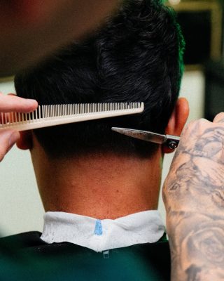 Corte com estilo e atenção aos detalhes....#barbershop #barbearia #barbearias (1)